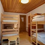 Pevc & Ob Savinji Hostel