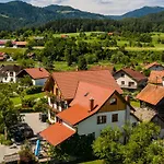 Hostel Pevc & Ob Savinji Ljubno