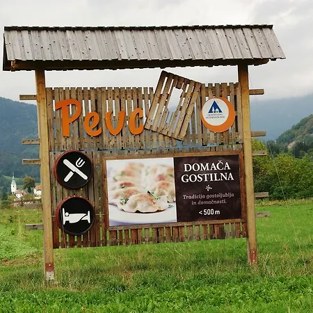 Pevc & Ob Savinji *
