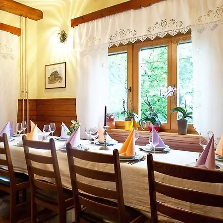 Pevc & Ob Savinji Hostal Ljubno