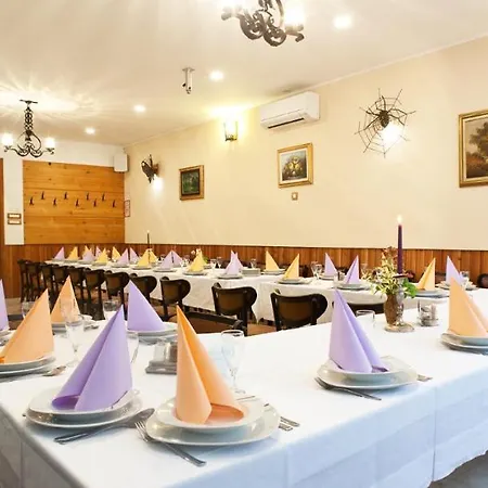 Hostal Pevc & Ob Savinji *