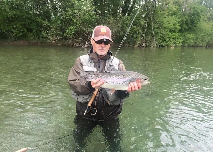 호스텔 Pevc & Ob Savinji Ljubno