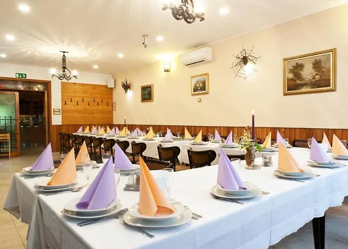 호스텔 Pevc & Ob Savinji *